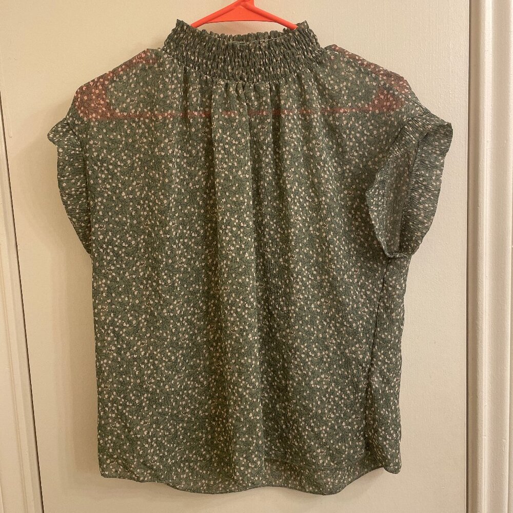 Monteau Los Angeles Green Sleeveless blouse Size XS